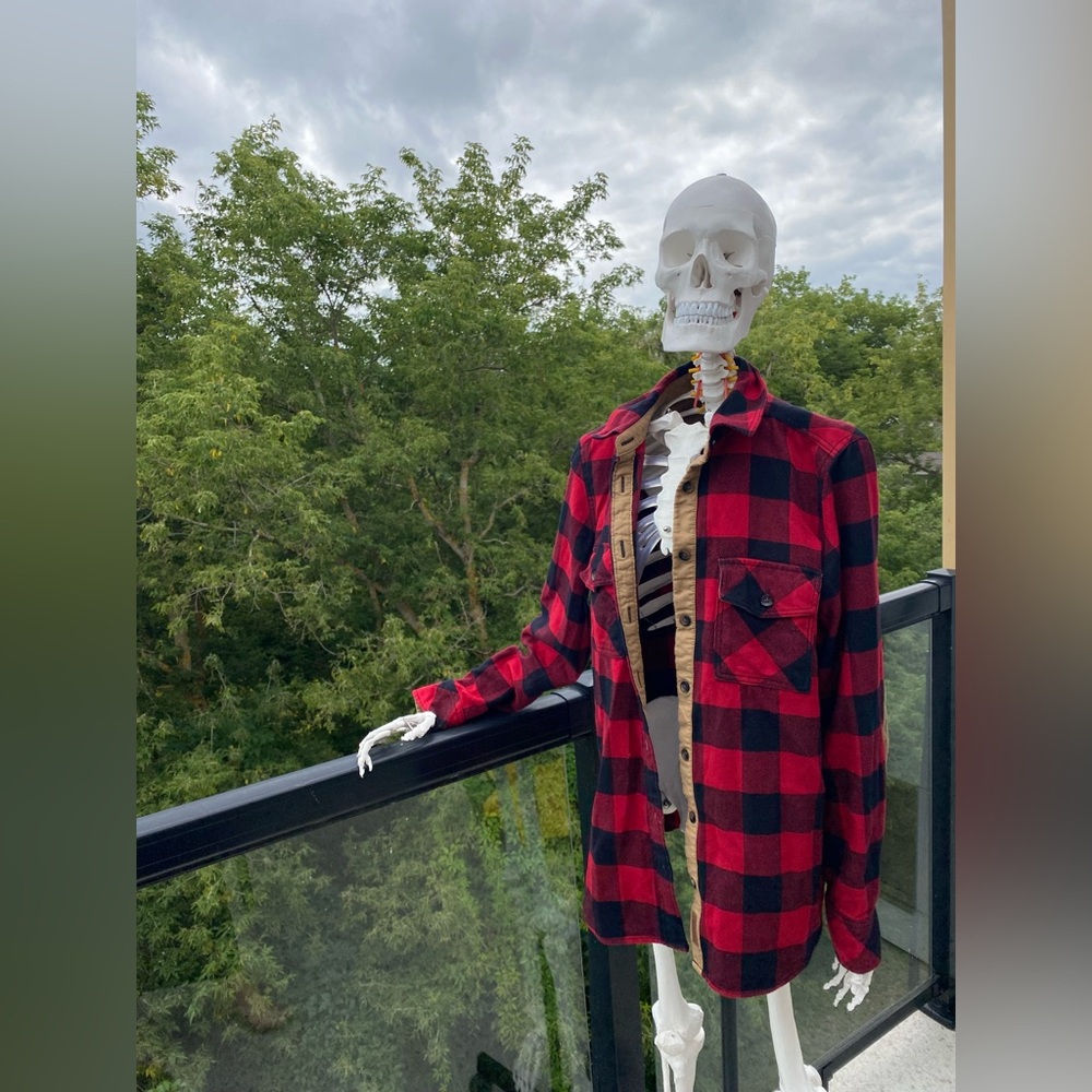 Roots XS Flannel Red and Black Checkered Button Up Shirt